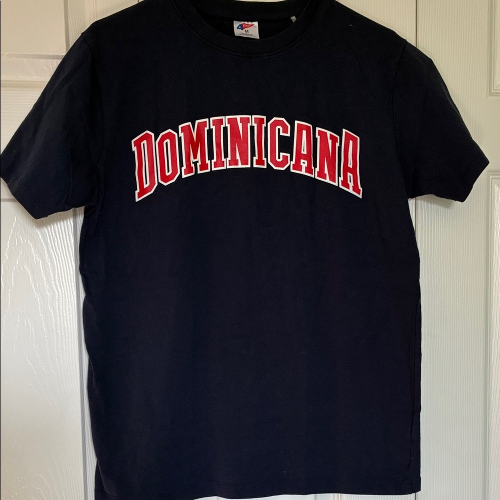 Dominicana Men’s Medium Navy Blue T-Shirt NWOT
